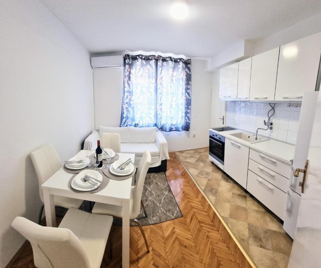Apartment Lea Bayview ドゥブロブニク エクステリア 写真