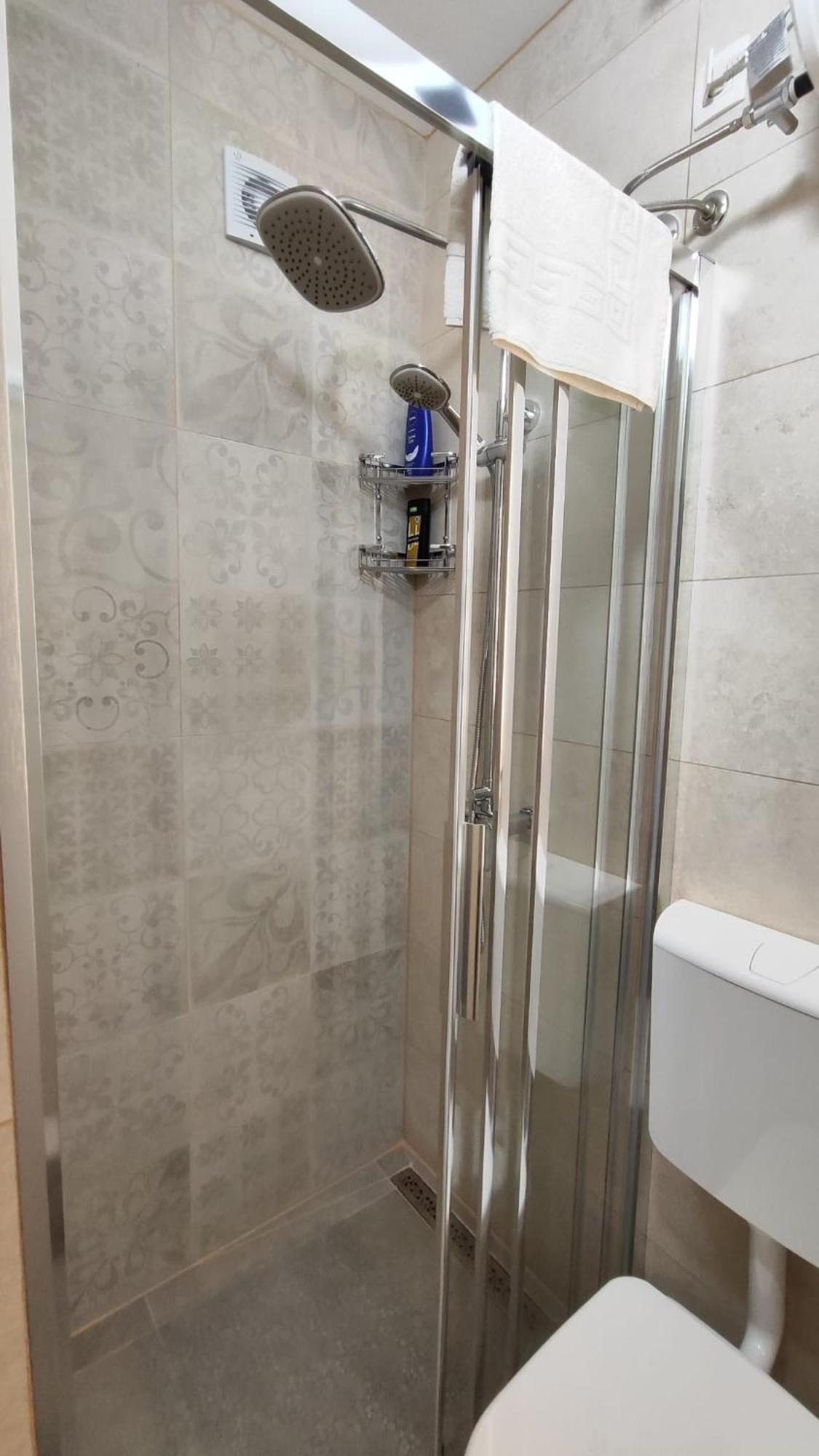 Apartment Lea Bayview ドゥブロブニク エクステリア 写真